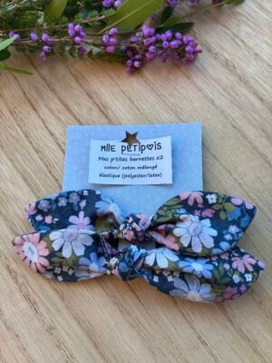 Mes p’tites barrettes fleurs marines